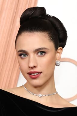 Naomi Scott