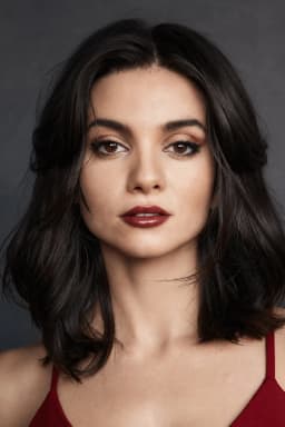 Naomi Scott
