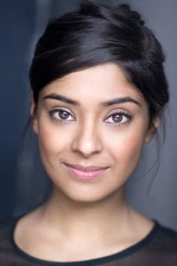 Naomi Scott