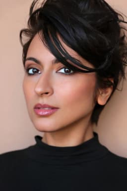 Naomi Scott