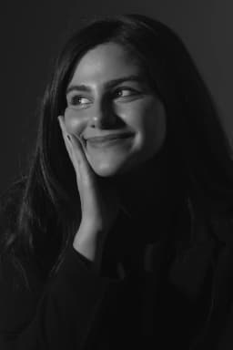 Naomi Scott