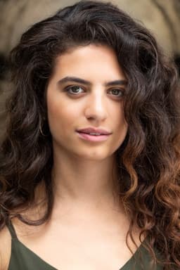 Naomi Scott